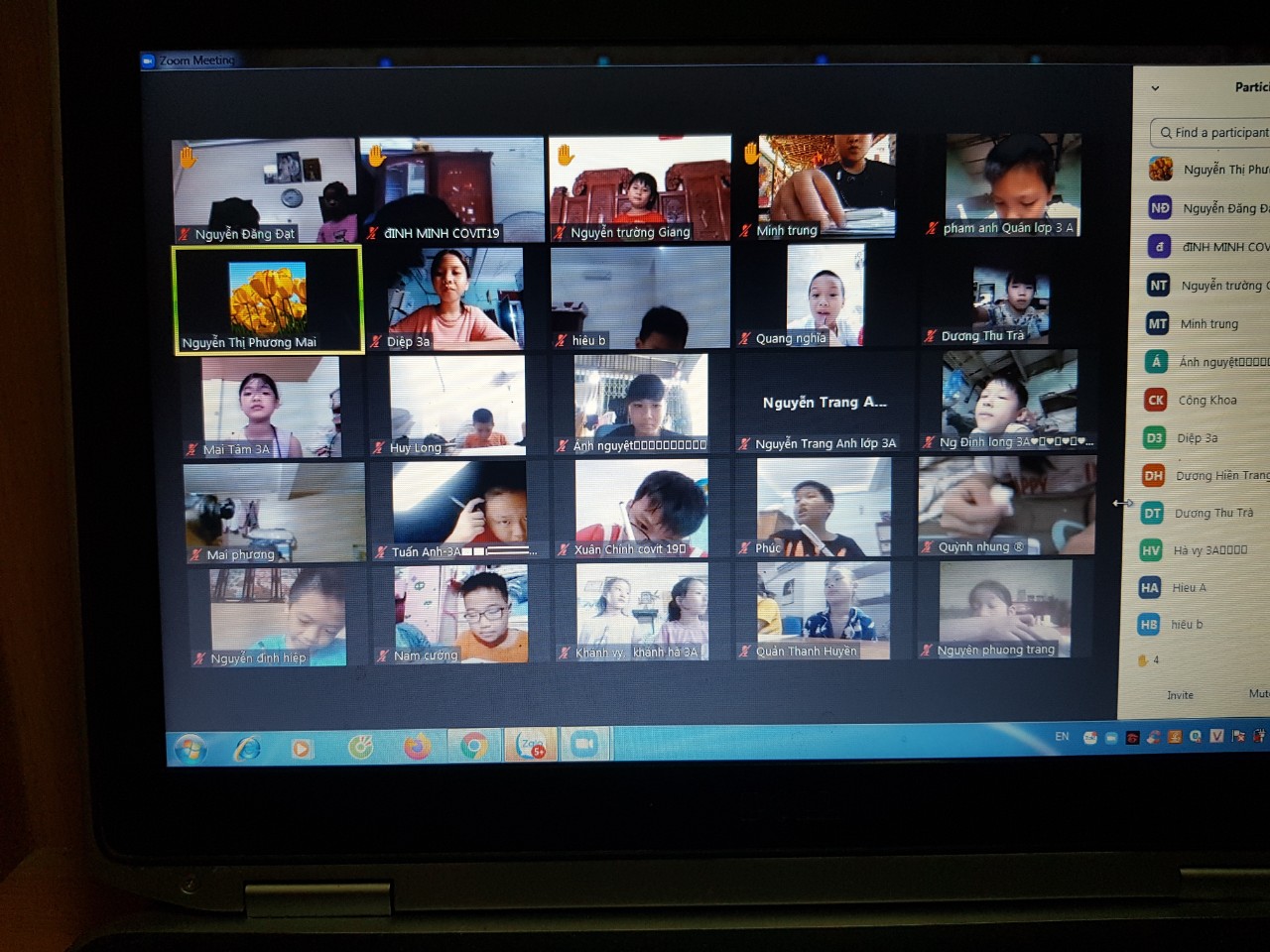 Học sinh trường TH Đỗ Động thi học kỳ 2 qua zoom - Năm học 2020-2021